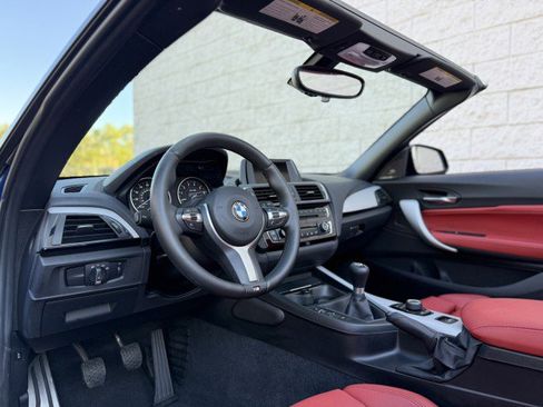 Used 2016 BMW M235i Convertible image 24