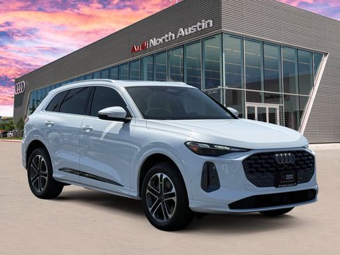 Used 2025 Audi Q5 Premium w/ Convenience Package AWD/4WD image 5
