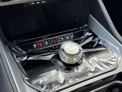 New 2026 Jeep Grand Wagoneer 2WD image 18