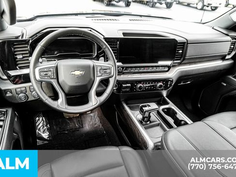 Used 2025 Chevrolet Silverado 1500 LTZ w/ LTZ Premium Package image 28