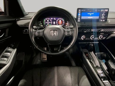 Used 2023 Honda Accord Sport image 6