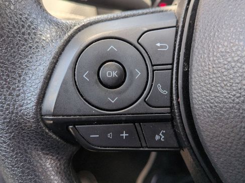 Used 2025 Toyota RAV4 LE AWD/4WD image 20