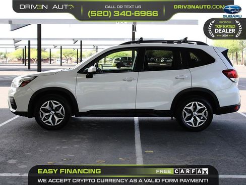 Used 2019 Subaru Forester Premium AWD/4WD image 4