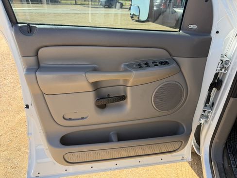 Used 2003 Dodge Ram 3500 Truck SLT RWD image 15