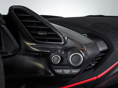 Used 2019 Ferrari 488 Pista Coupe RWD image 48