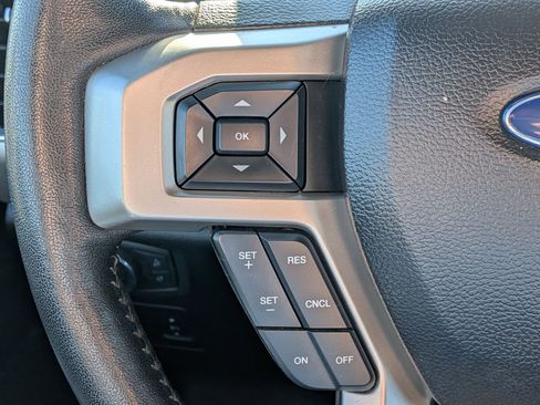 Used 2020 Ford F150 Lariat w/ Equipment Group 502A Luxury image 19