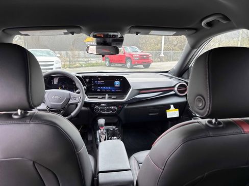 New 2026 Chevrolet Trax RS w/ Driver Confidence Package image 25