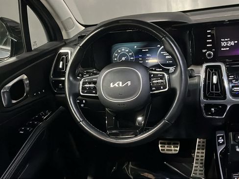Used 2023 Kia Sorento SX AWD/4WD image 28