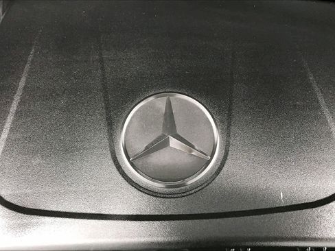 Used 2019 Mercedes-Benz Metris Passenger image 29
