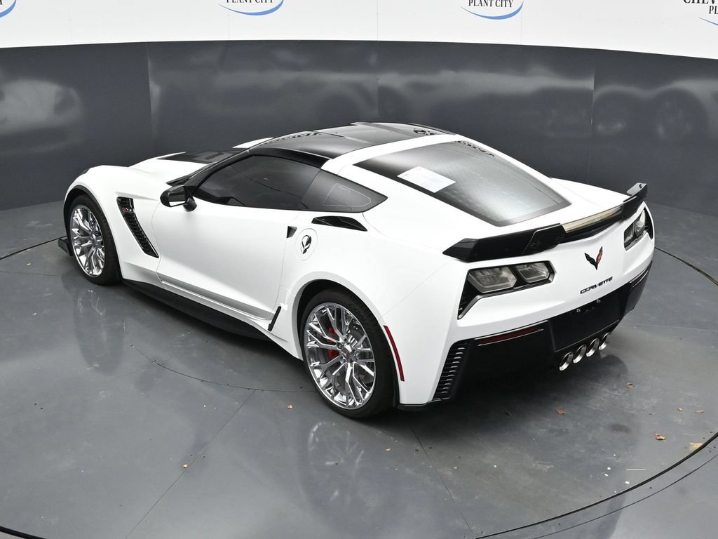 Used 2019 Chevrolet Corvette Z06 RWD image 22