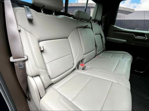 Used 2023 GMC Sierra 1500 SLT w/ SLT Convenience Package image 27