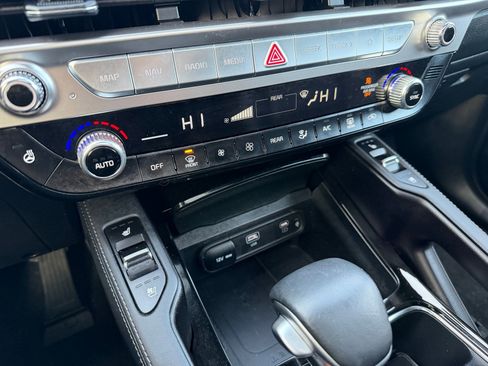 Used 2024 Kia Telluride EX X-Line image 13