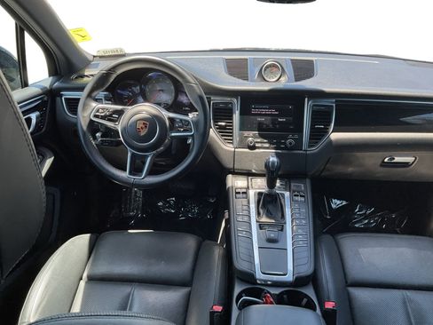 Used 2018 Porsche Macan S AWD/4WD image 12