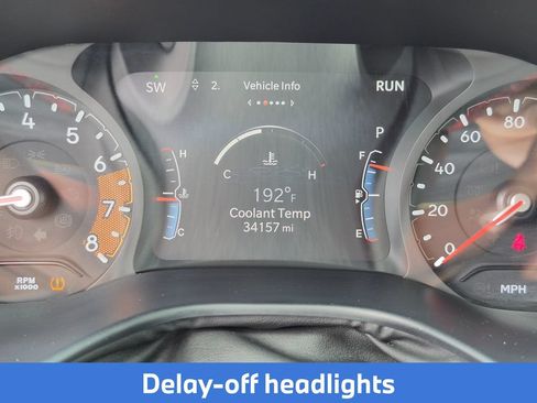 Used 2025 Jeep Compass Trailhawk AWD/4WD image 32