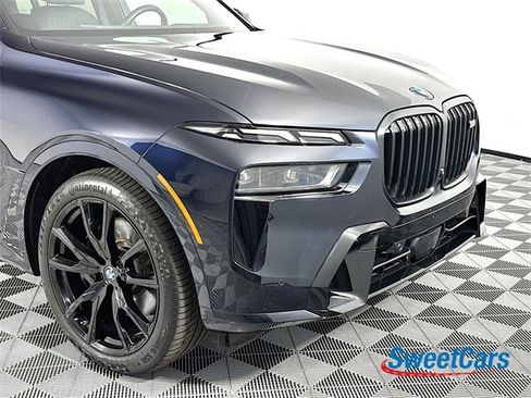 Used 2023 BMW X7 M60i w/ Executive Package image 60