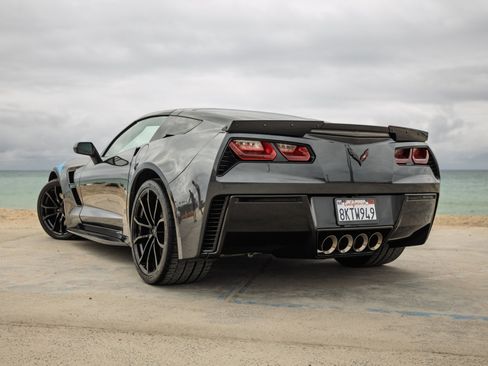 Used 2017 Chevrolet Corvette Grand Sport image 12