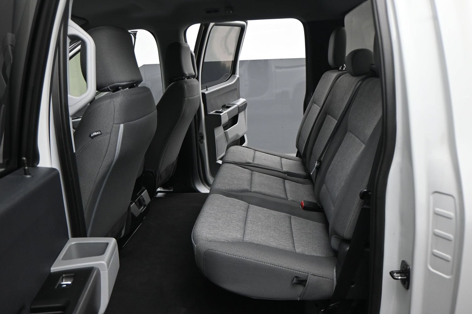 Certified 2025 Ford F250 XL w/ STX Appearance Package AWD/4WD image 3