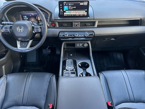 Used 2023 Honda Pilot Elite image 10