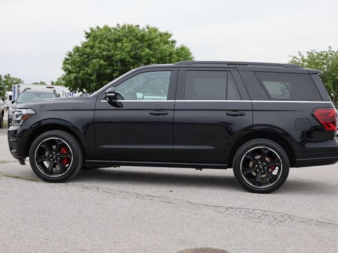 Used 2023 Ford Expedition Limited AWD/4WD image 11