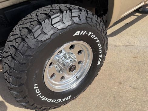 Used 2005 Chevrolet Silverado 2500 LT w/ Heavy-Duty Power Package image 61