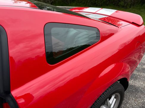 Used 2008 Ford Mustang Shelby GT500 RWD image 5