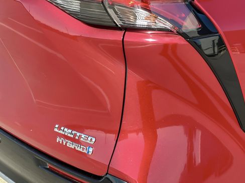 Certified 2021 Toyota Sienna Limited image 28