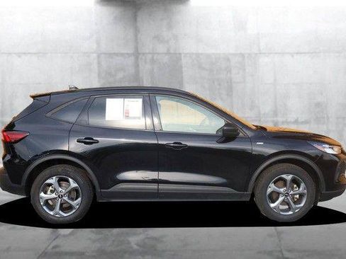 Used 2025 Ford Escape ST-Line AWD/4WD image 4