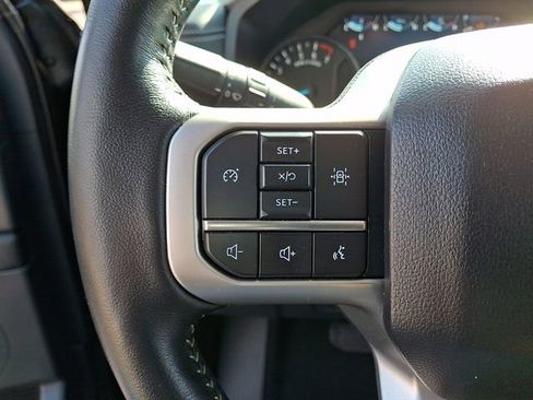 Used 2024 Ford Expedition Max XLT image 22