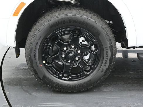 New 2025 Ford Ranger Lariat w/ FX4 Off-Road Package image 22
