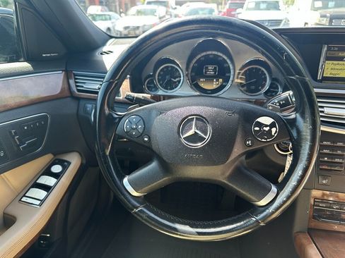 Used 2012 Mercedes-Benz E 350 Sedan image 18