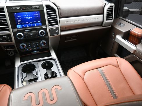 Used 2020 Ford F250 King Ranch w/ King Ranch Ultimate Package image 38