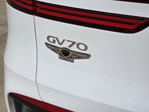 New 2026 Genesis GV70 2.5T Advanced image 5