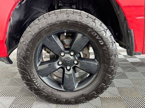 Used 2023 RAM 1500 Express w/ Wheel & Sound Group image 36