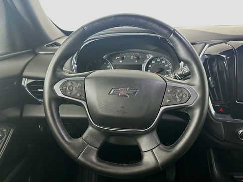 Used 2023 Chevrolet Traverse RS AWD/4WD image 18