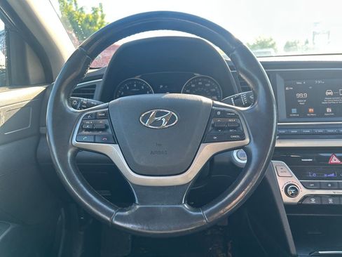 Used 2017 Hyundai Elantra Limited w/ Cargo Package FWD image 19