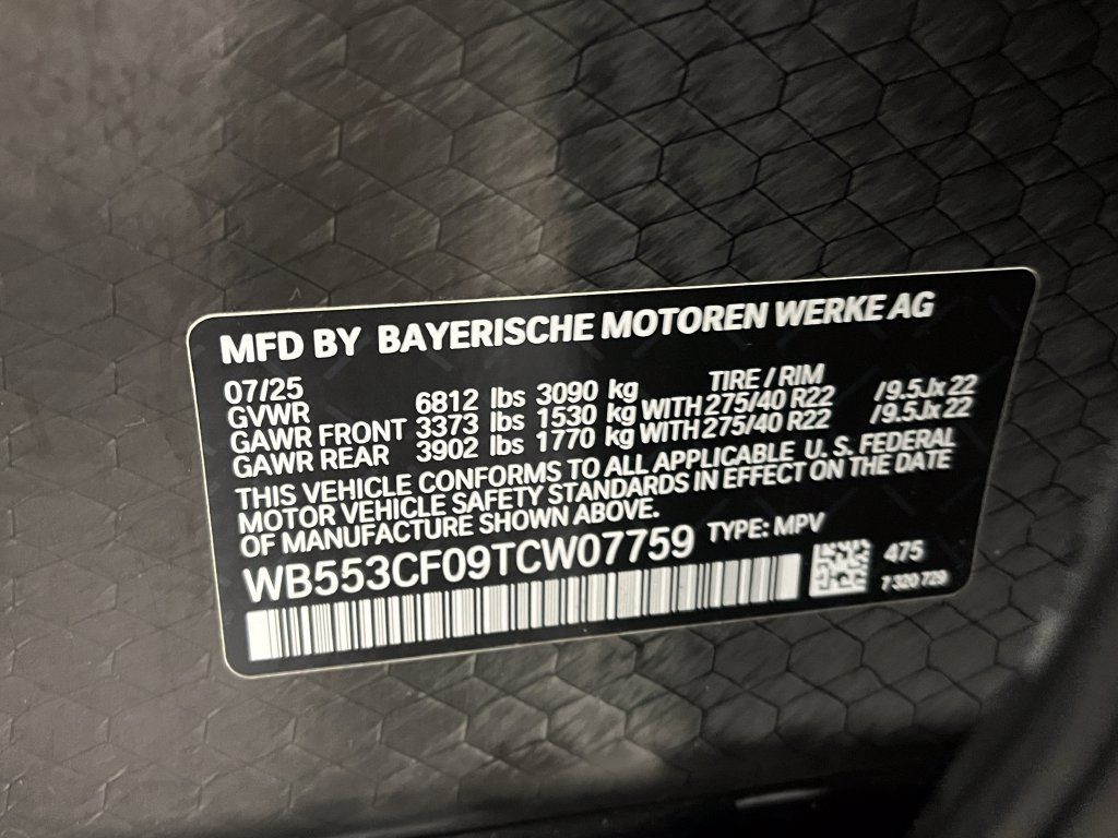 Used 2026 BMW iX xDrive60 w/ M Sport Package AWD/4WD image 25
