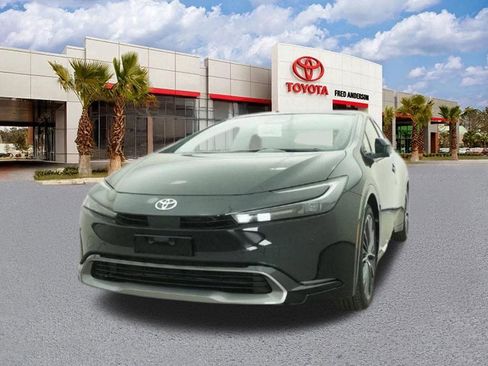New 2026 Toyota Prius XLE image 33