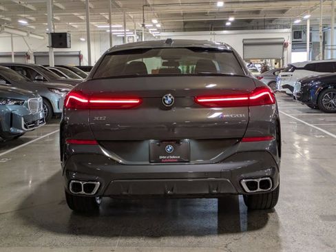New 2026 BMW X6 M60i w/ Climate Comfort Package image 7