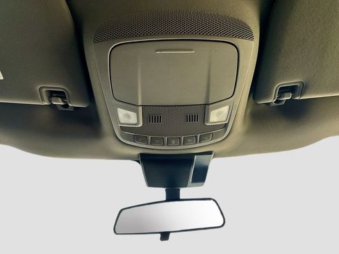 Used 2020 Ford F150 XLT image 30