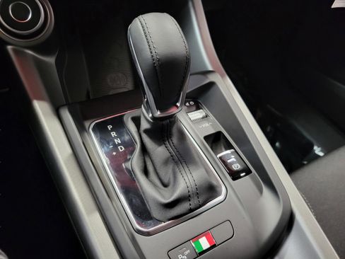 New 2025 Alfa Romeo Tonale w/ Premium Package image 87