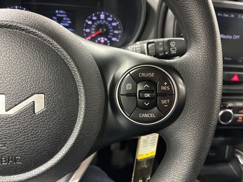 Used 2022 Kia Soul LX image 21