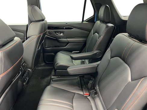 New 2025 Honda Pilot TrailSport image 31