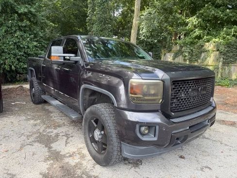 Used 2015 GMC Sierra 2500 Denali w/ Duramax Plus Package AWD/4WD image 2