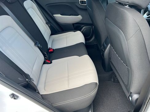 Certified 2026 Hyundai Venue SEL FWD image 10