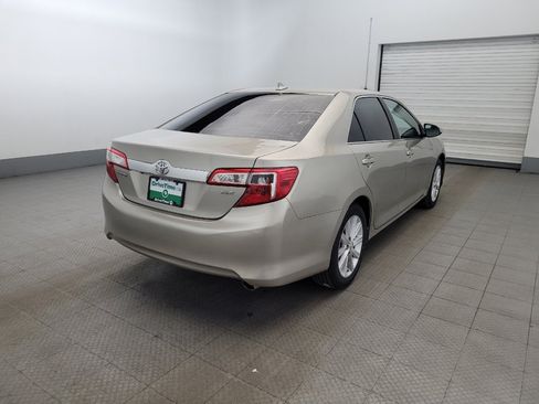 Used 2014 Toyota Camry XLE image 9