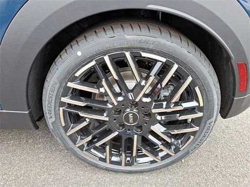 New 2026 MINI Cooper S image 5