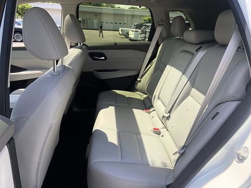 Certified 2023 Nissan Rogue SL w/ SL Premium Package AWD/4WD image 12