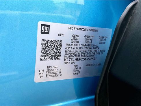 Used 2025 Chevrolet Trax LT w/ Driver Confidence Package FWD image 37