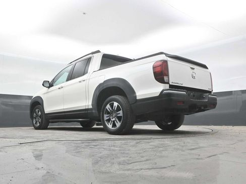 Used 2017 Honda Ridgeline RTL image 38