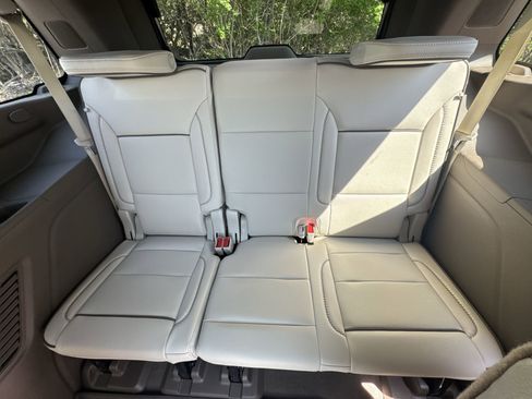 New 2026 GMC Yukon Denali w/ Denali Reserve Package image 26